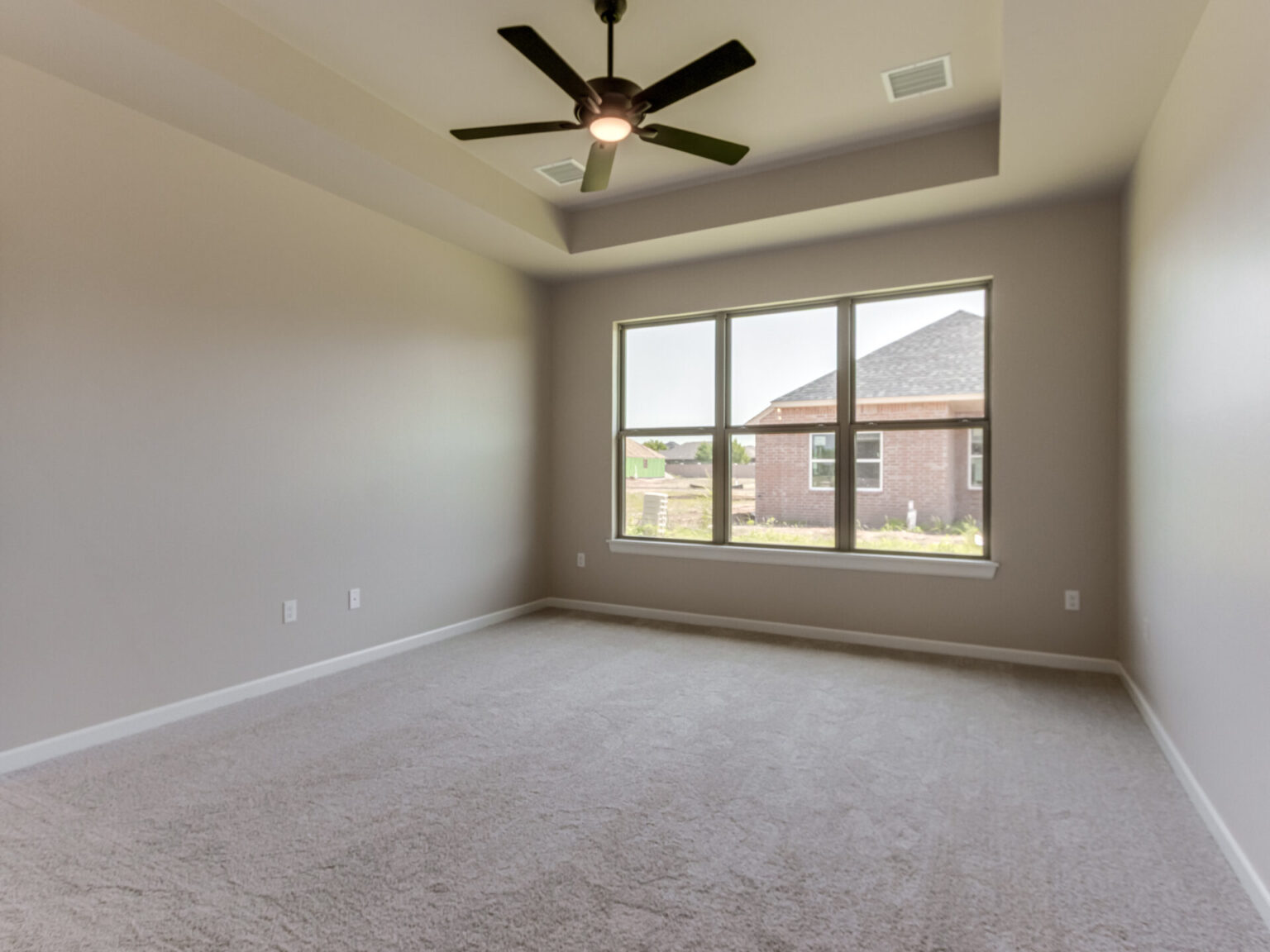 16012 Navarra Way-18