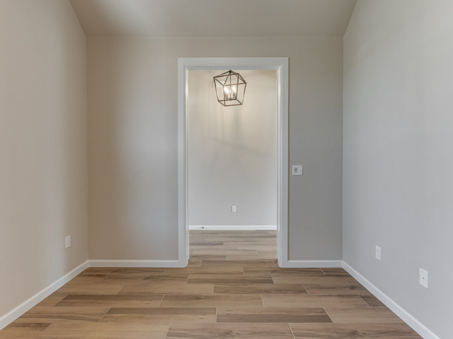 16012 Navarra Way-30