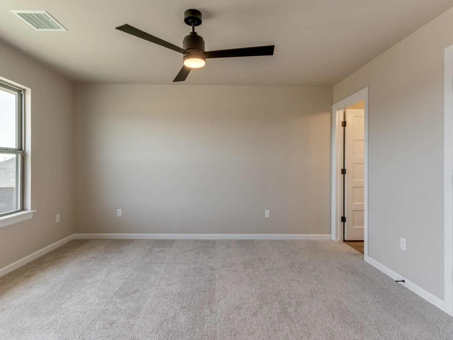 16012 Navarra Way-34