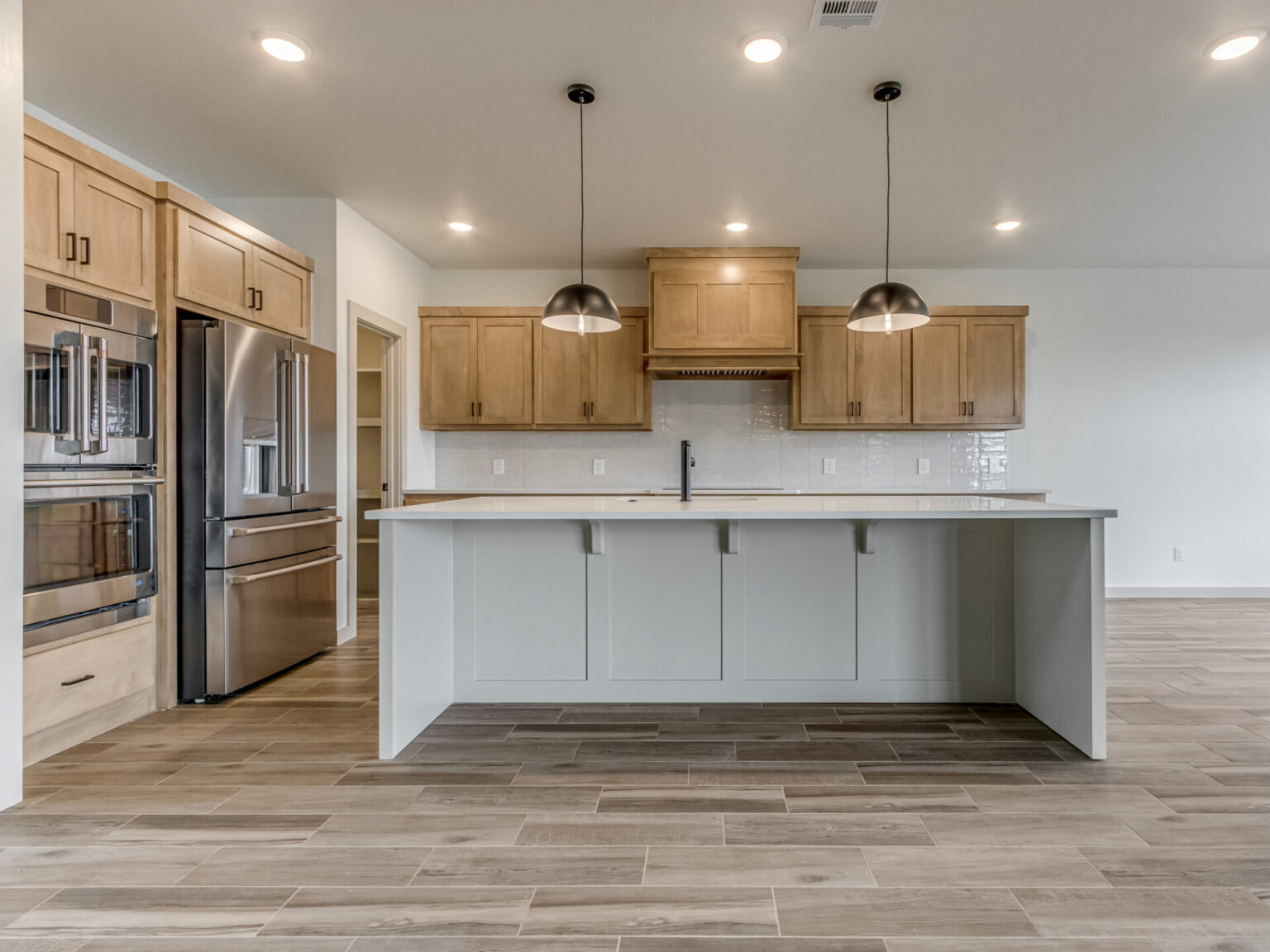 2210-W-Burr-Oak-Rd-20