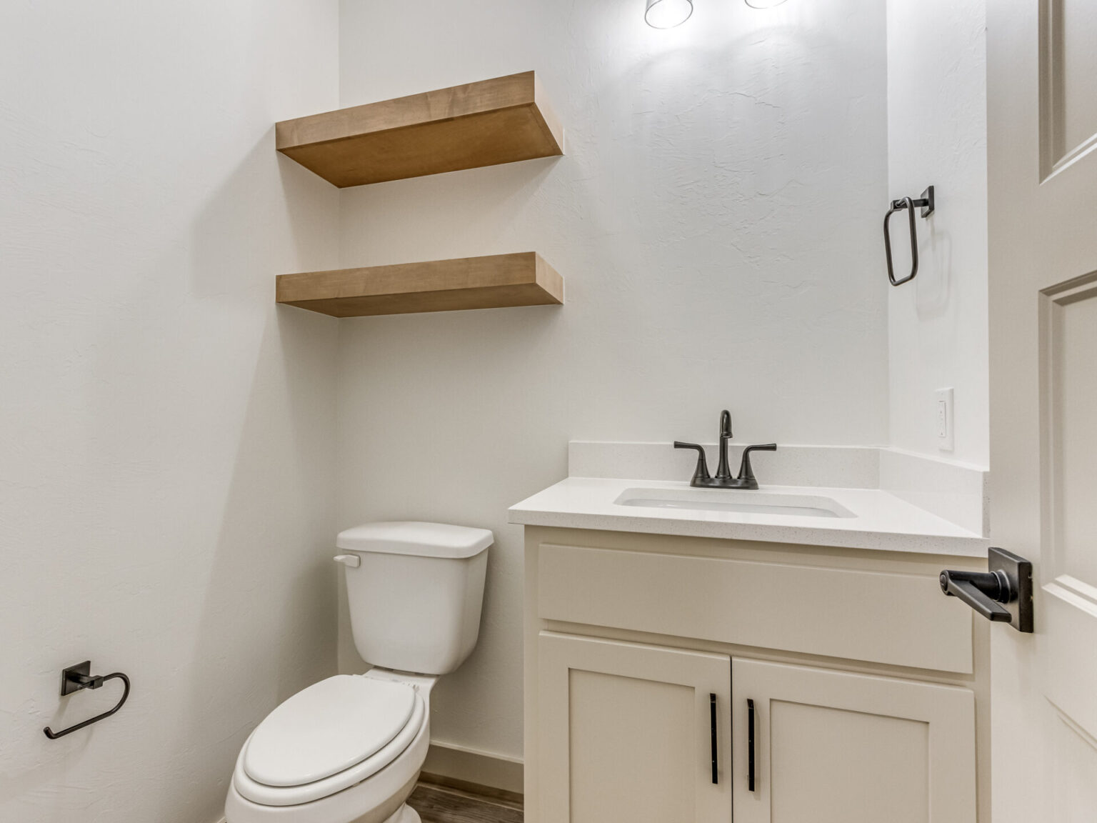 2210-W-Burr-Oak-Rd-46