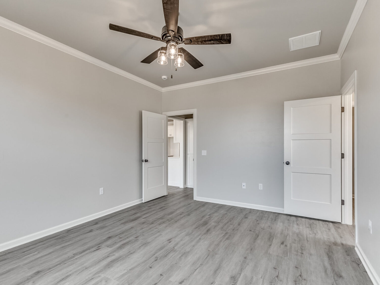 2517-Birmingham-Drive-30