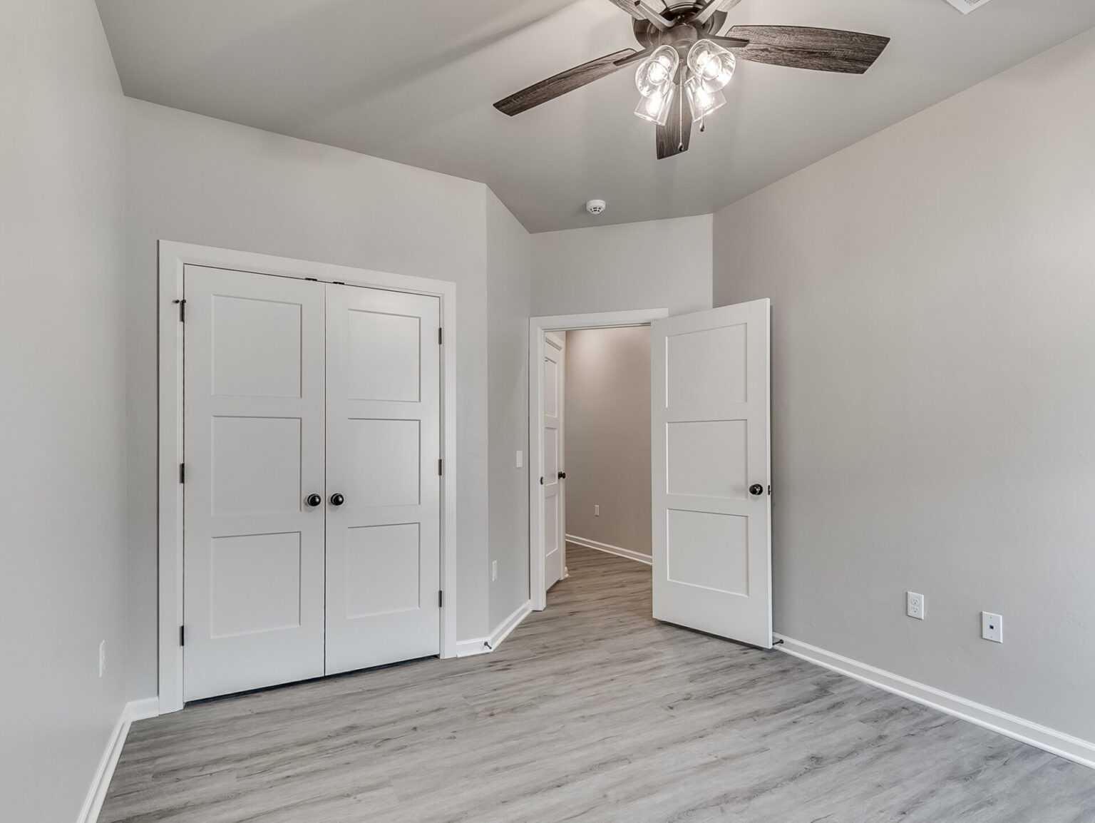 2517-Birmingham-Drive-41