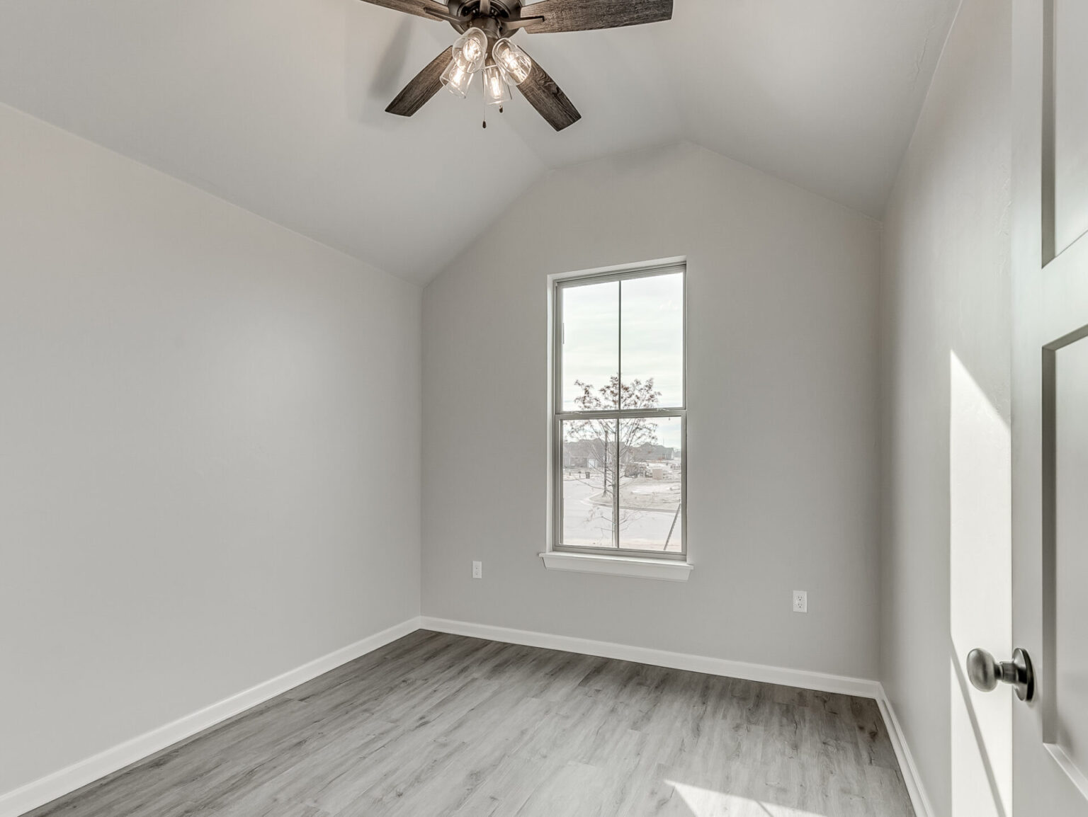 2517-Birmingham-Drive-43