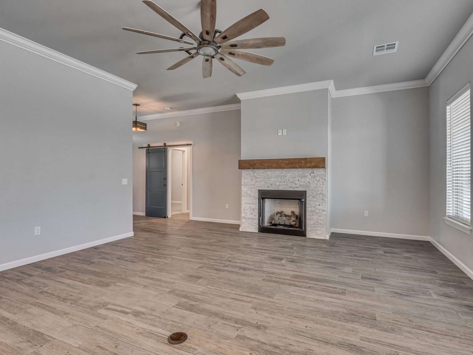 4314-Frontier-Trail-10.jpg-FULL