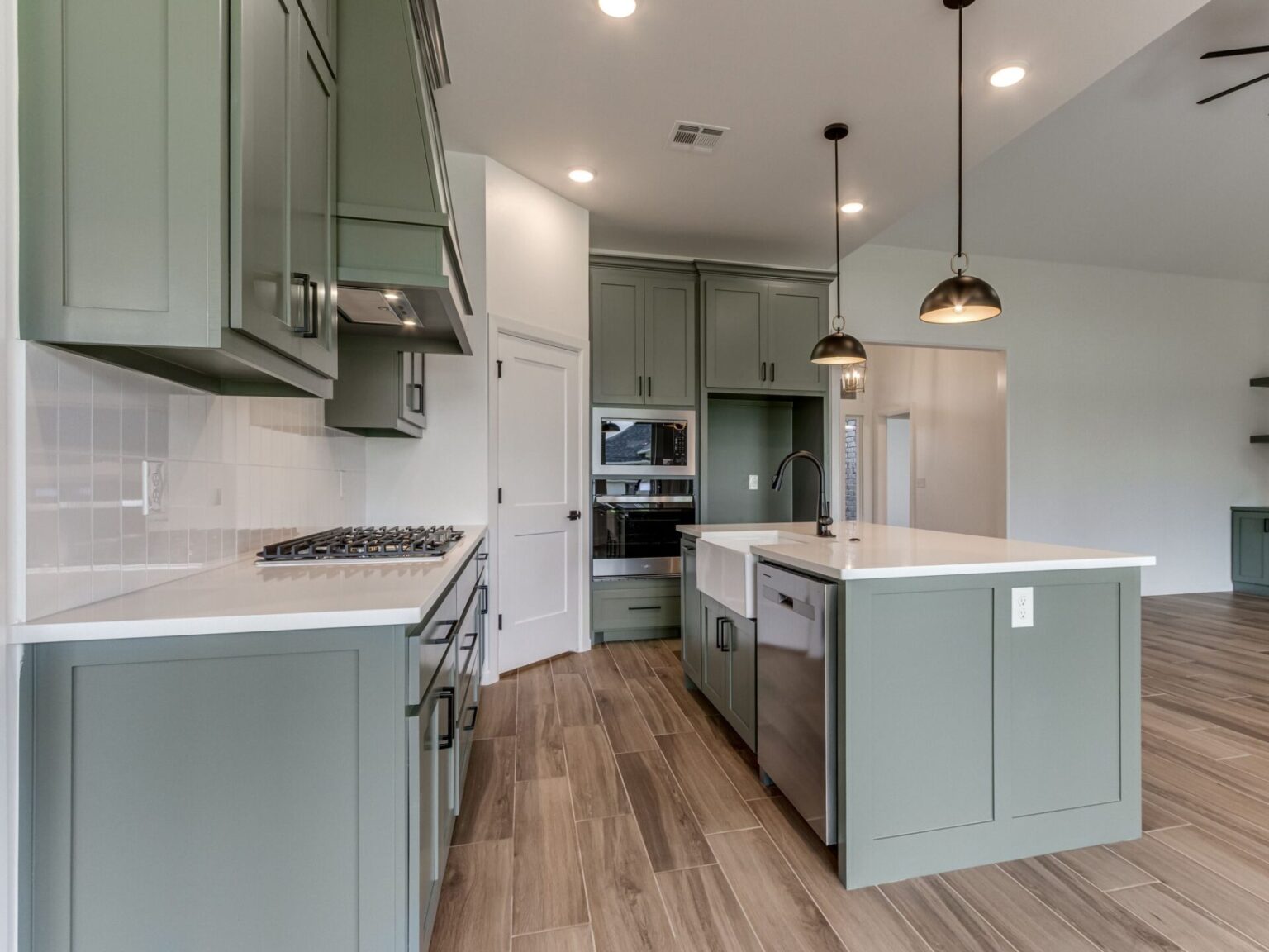 5004 Misty Wood Ln-11