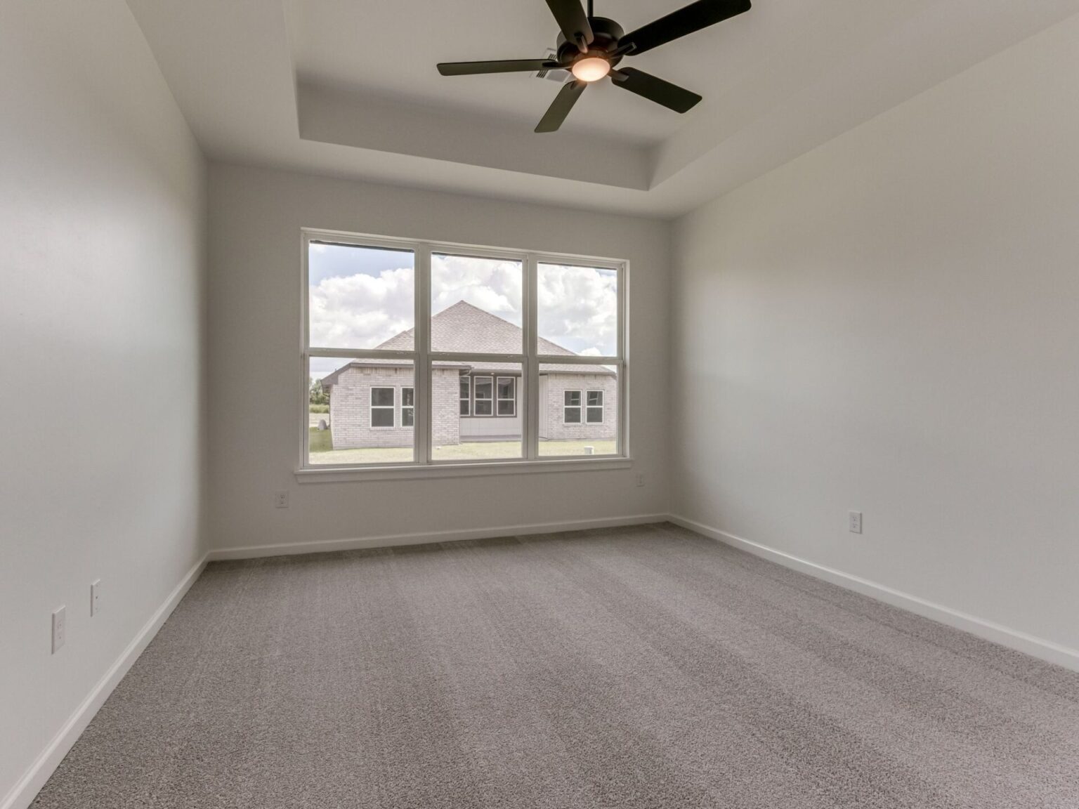 5004 Misty Wood Ln-16