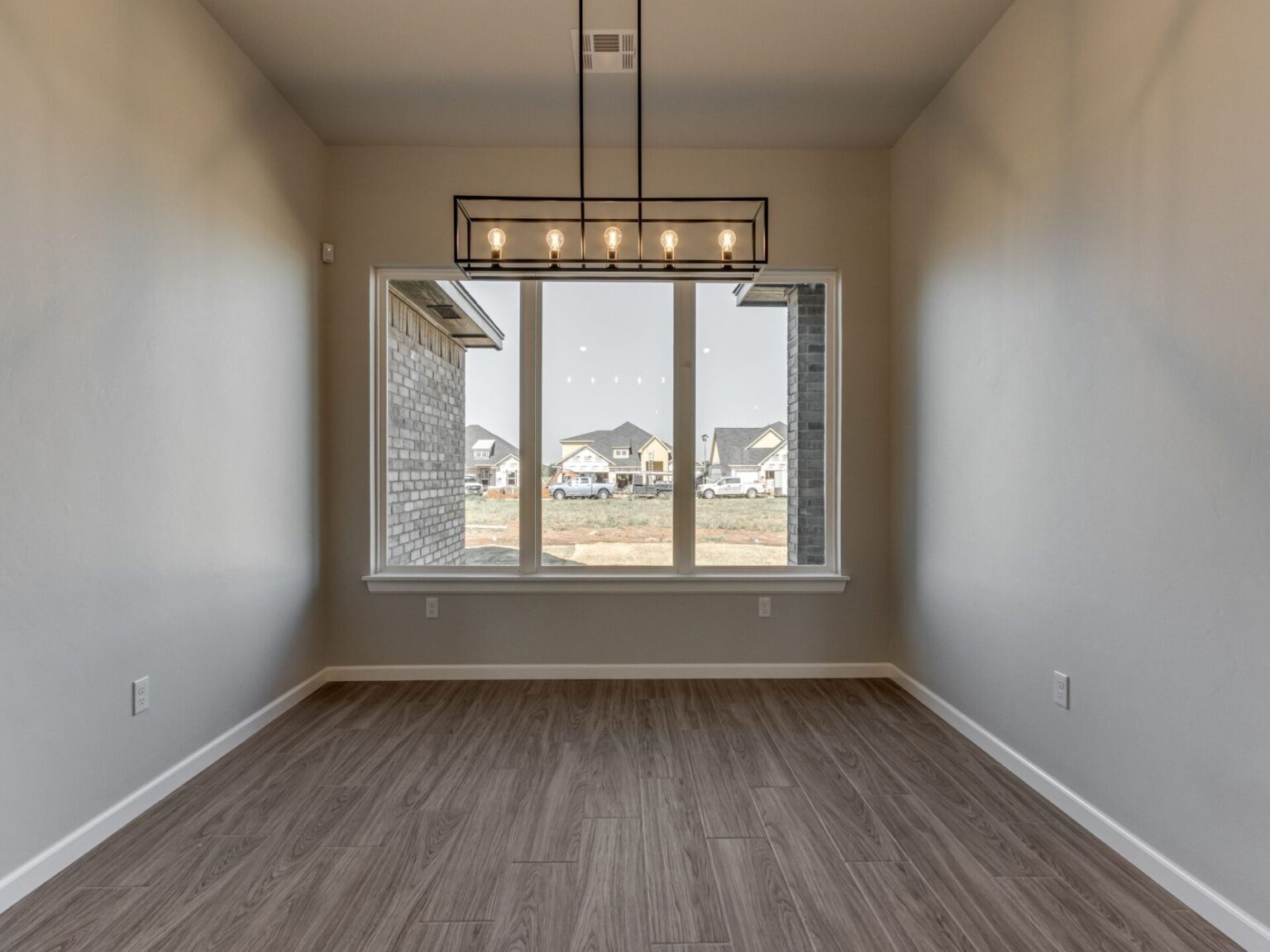 161105 Catalonia Pl-17