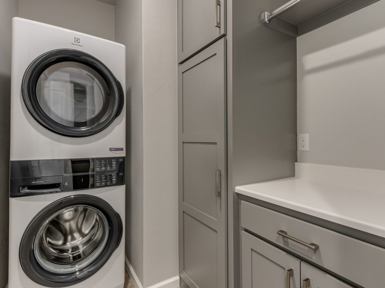 161105 Catalonia Pl-36