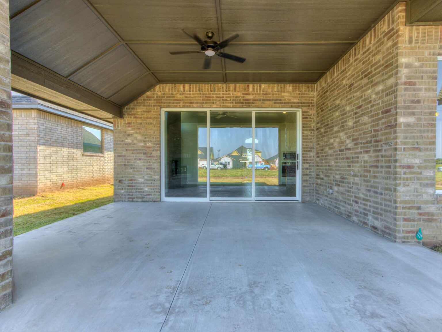 161105 Catalonia Pl-37