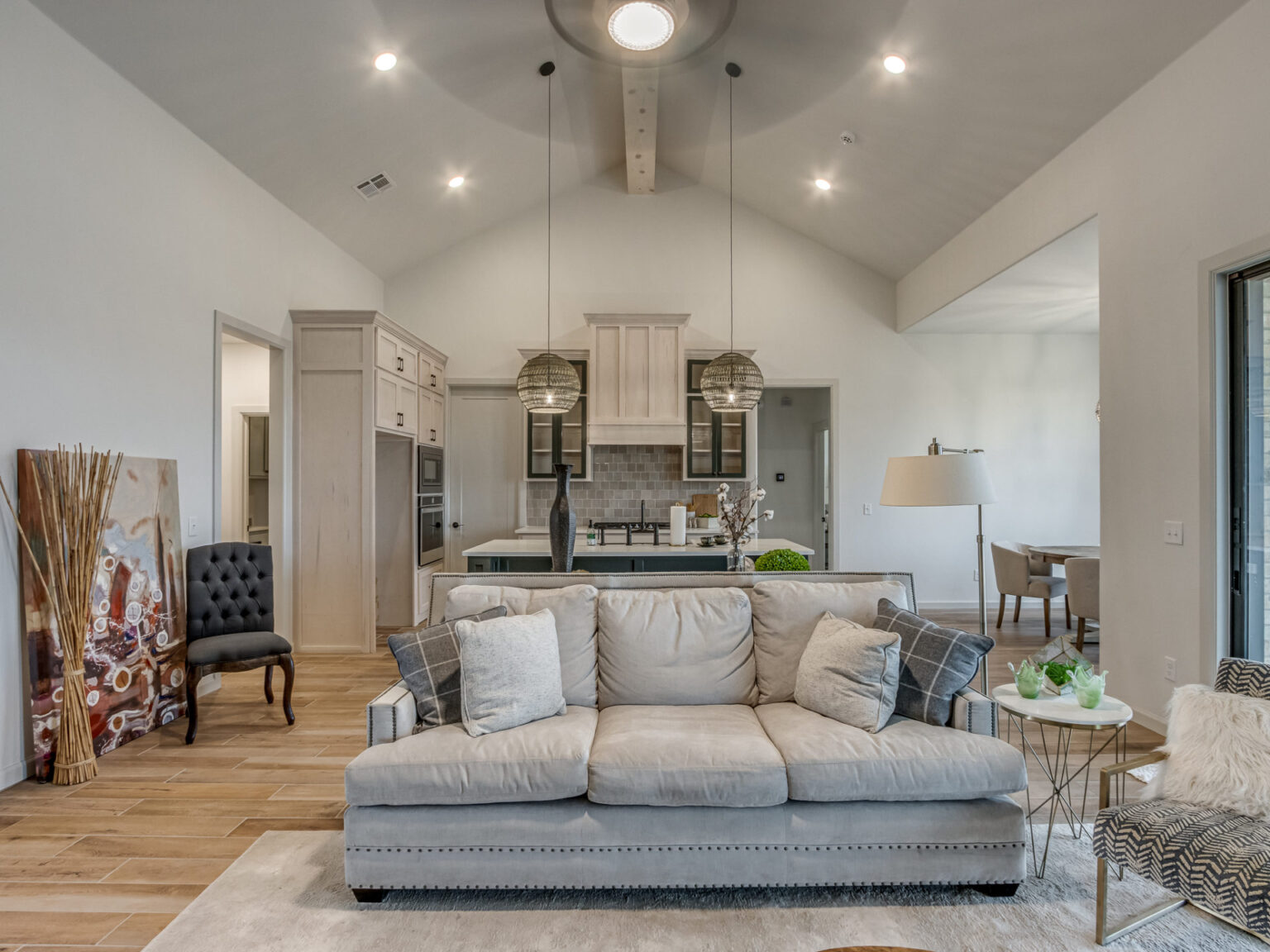 4601-Mustang-Park-Blvd-11