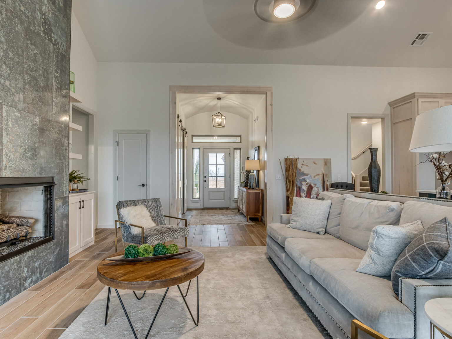 4601-Mustang-Park-Blvd-9