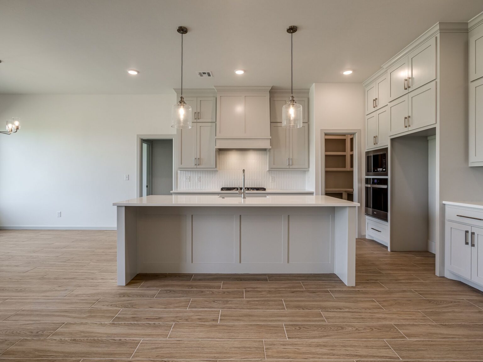 5008 Vine Clf Rd-15