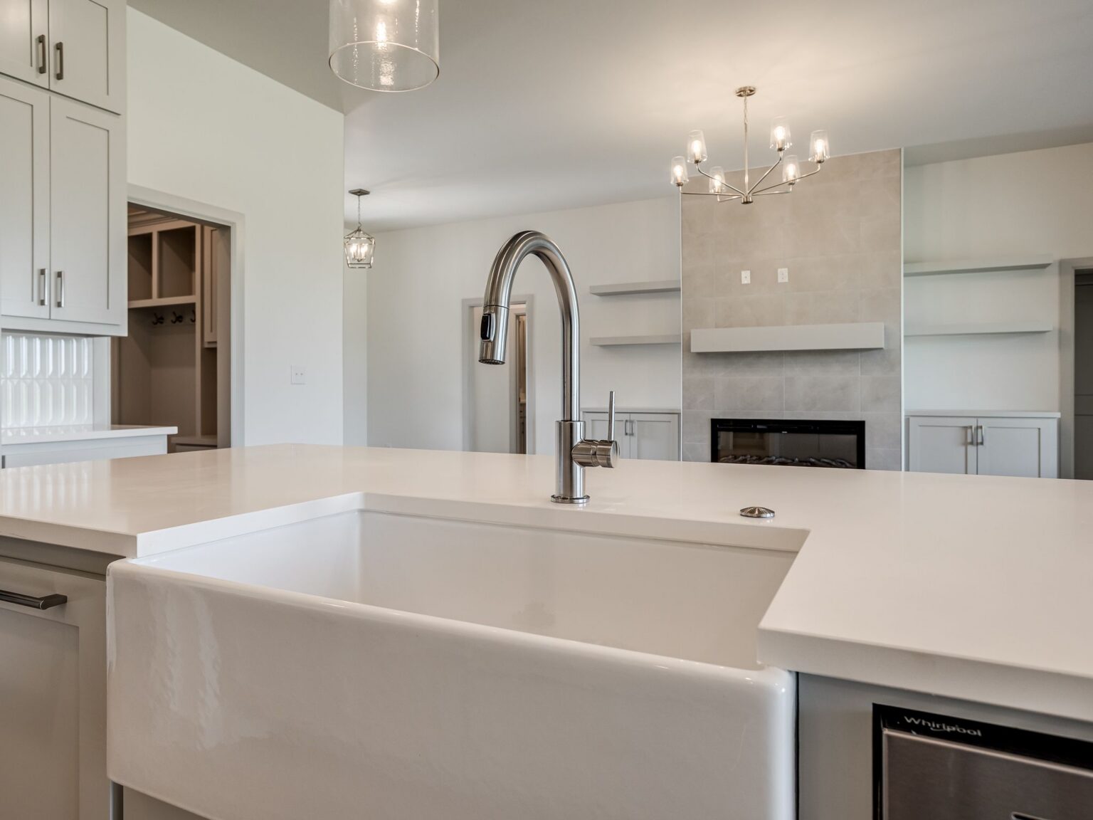 5008 Vine Clf Rd-19