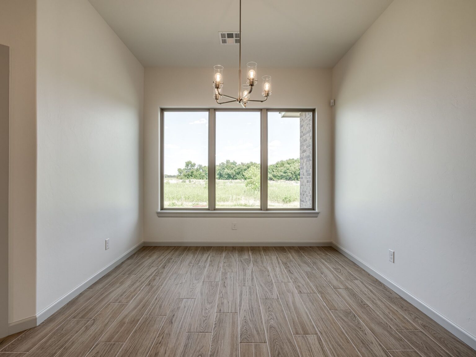5008 Vine Clf Rd-23