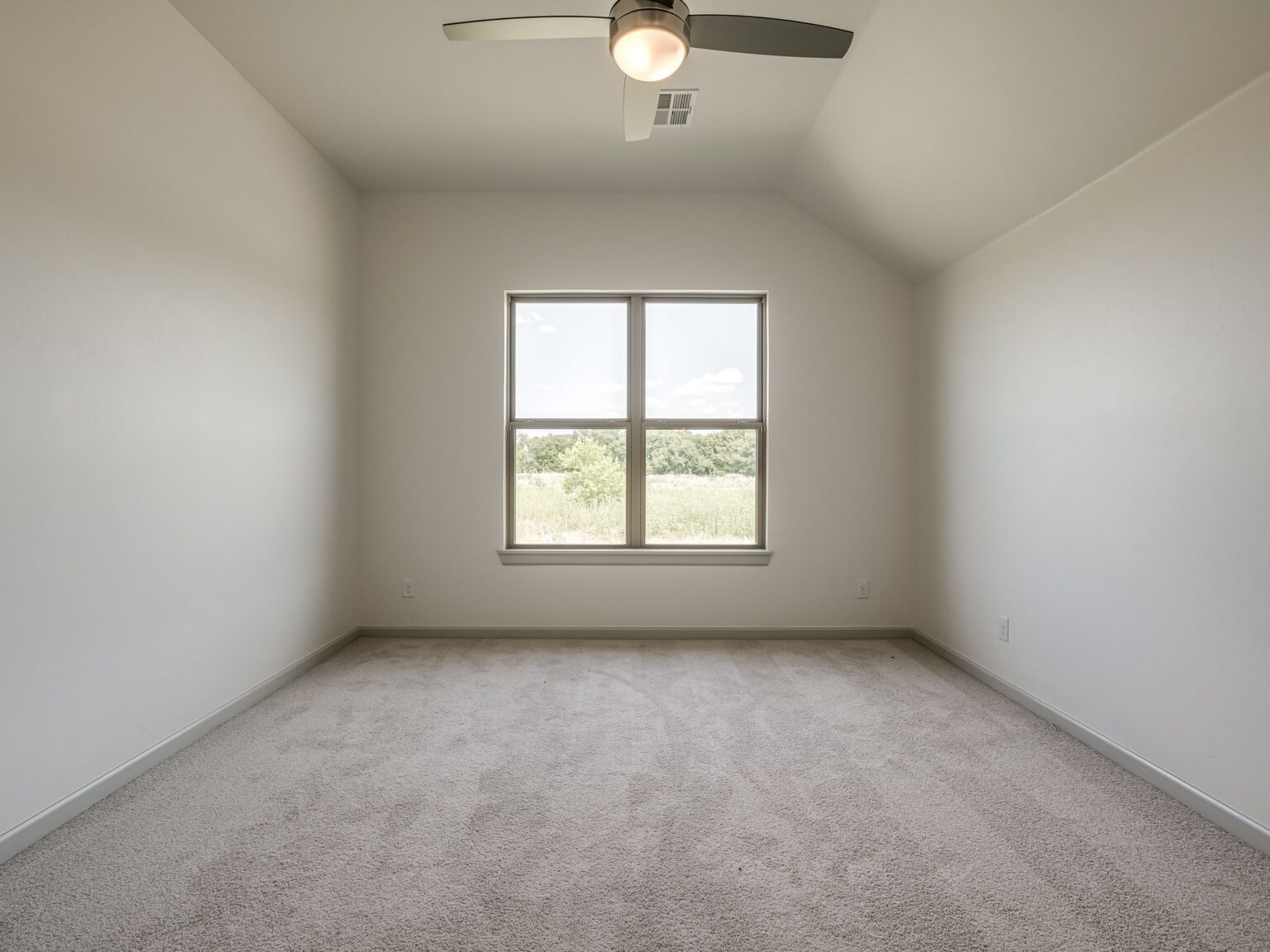 5008 Vine Clf Rd-25