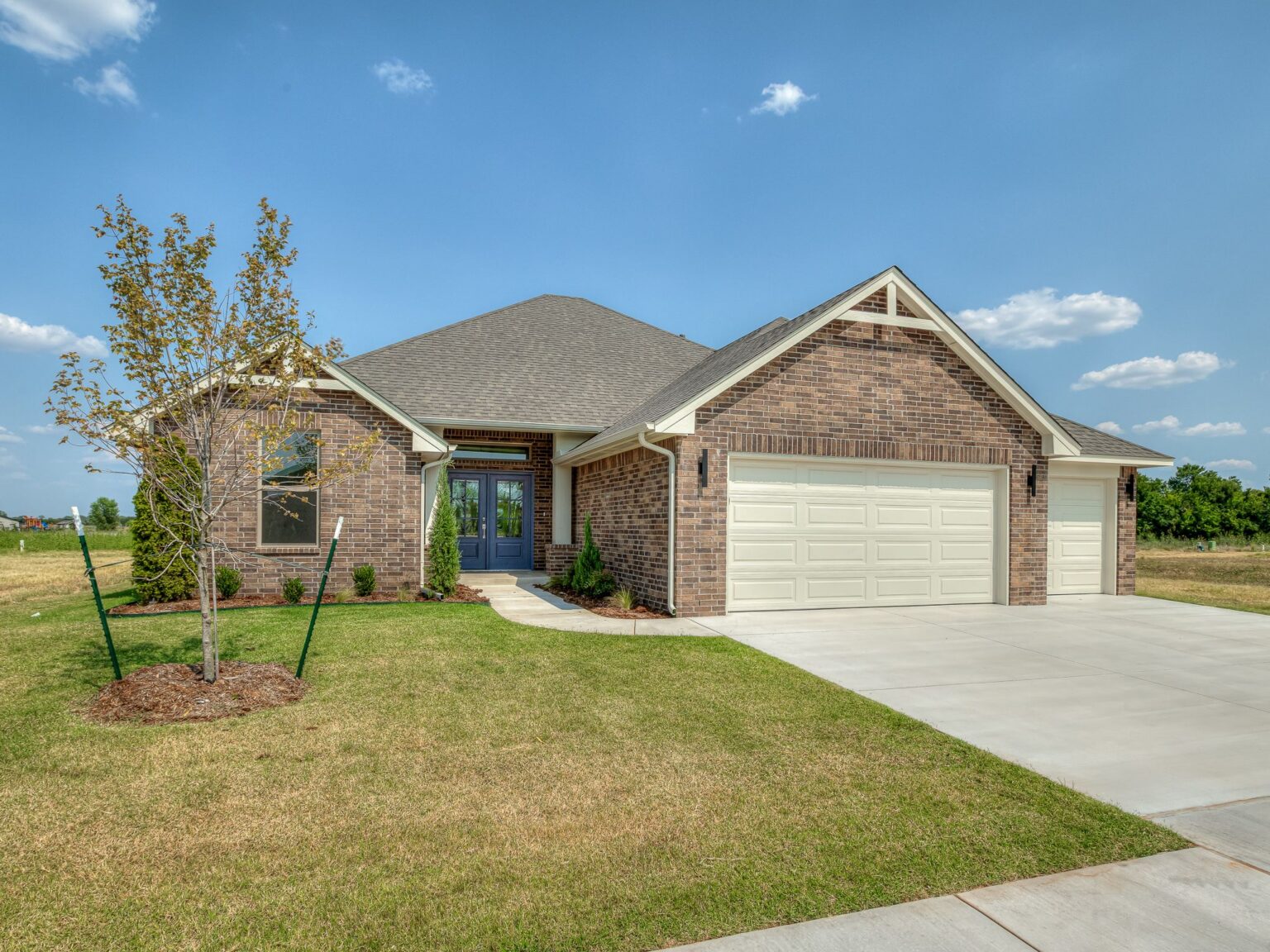 5008 Vine Clf Rd-3