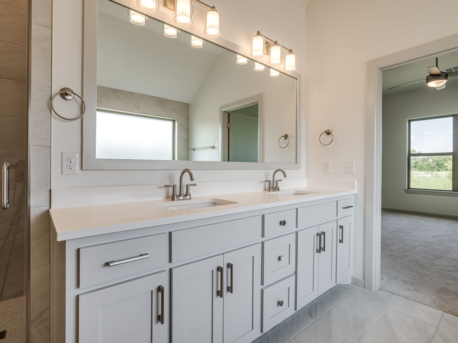 5008 Vine Clf Rd-31