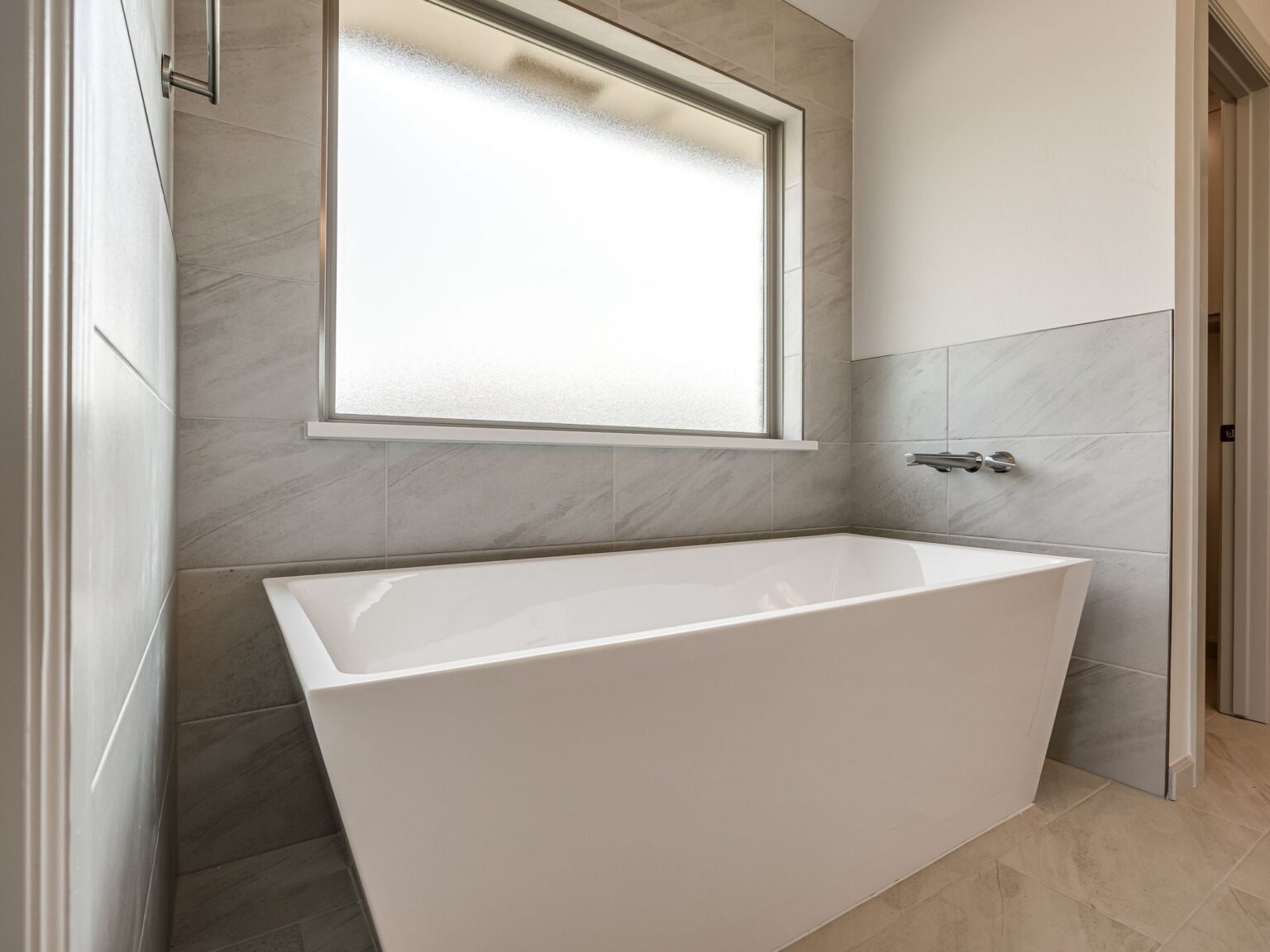 5008 Vine Clf Rd-34