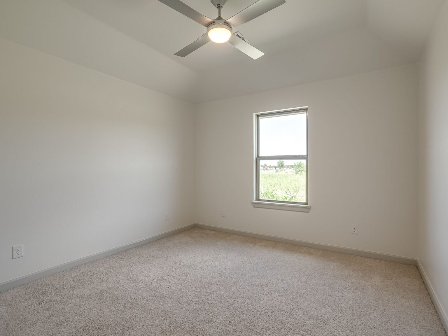 5008 Vine Clf Rd-36