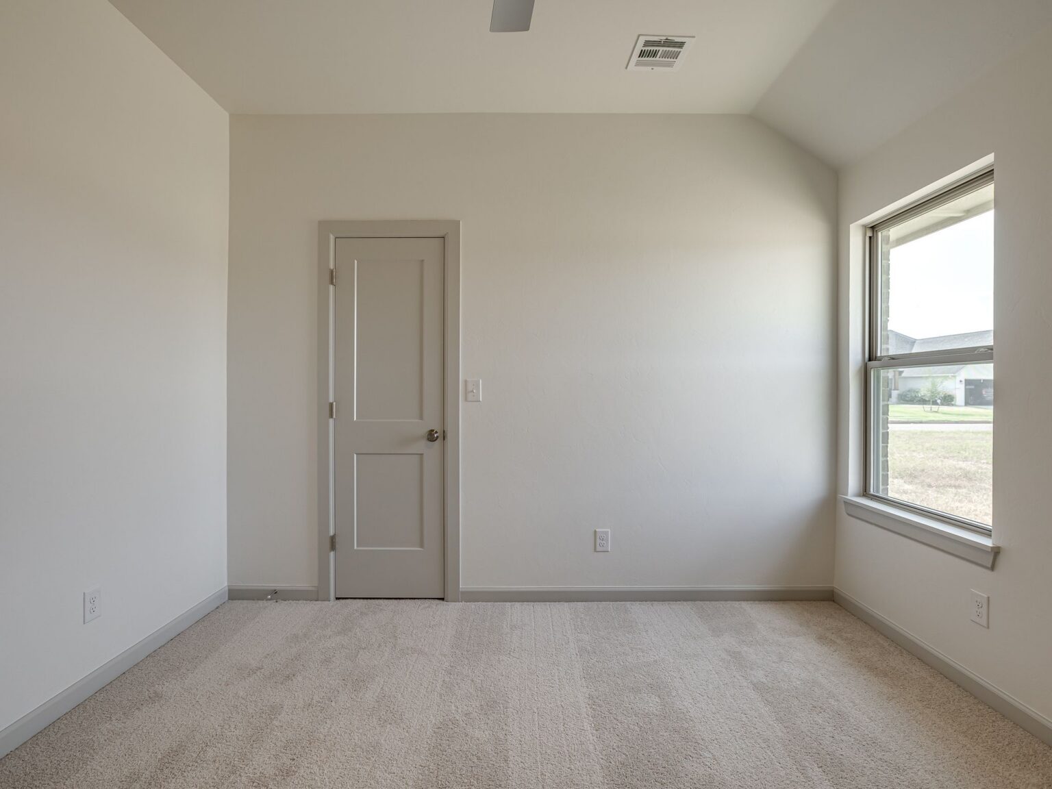 5008 Vine Clf Rd-40