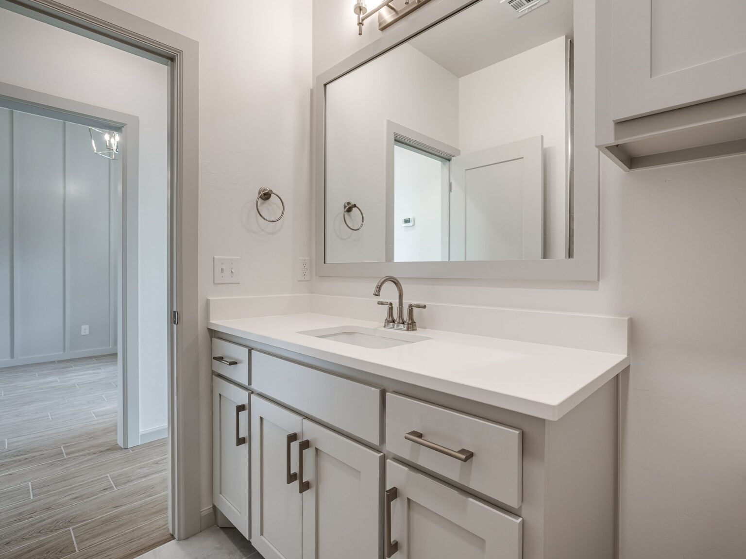 5008 Vine Clf Rd-49