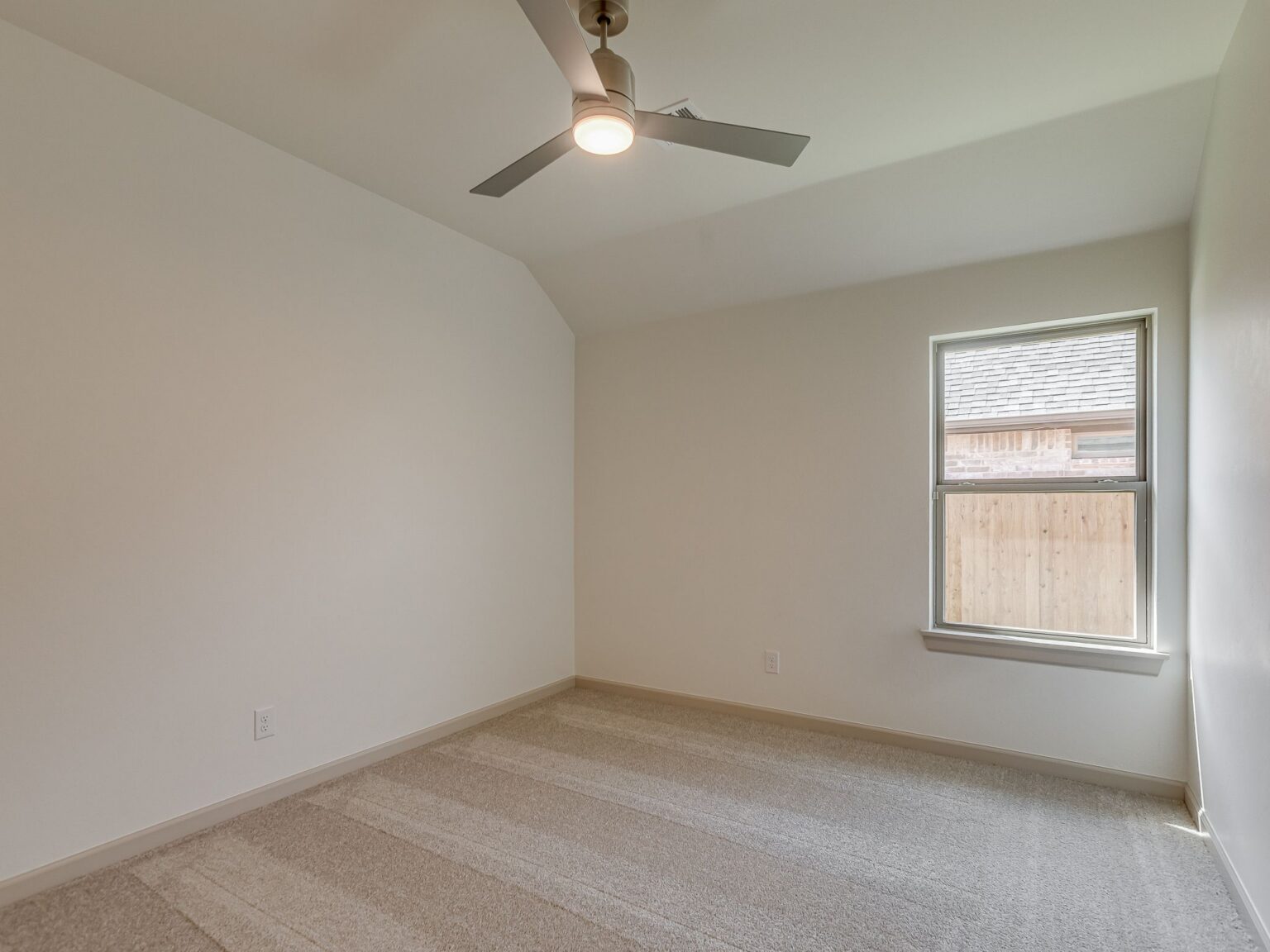5013 Vine Cliff Rd-27