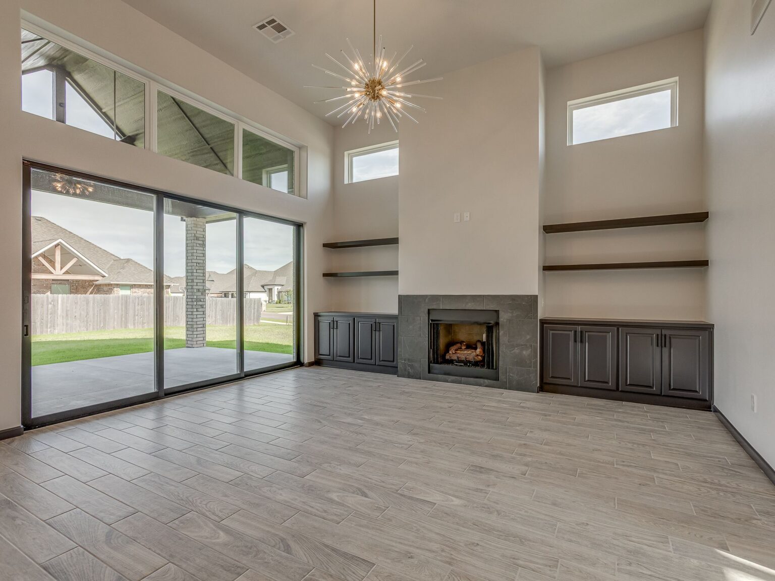 3901 Durango Lake Dr-11