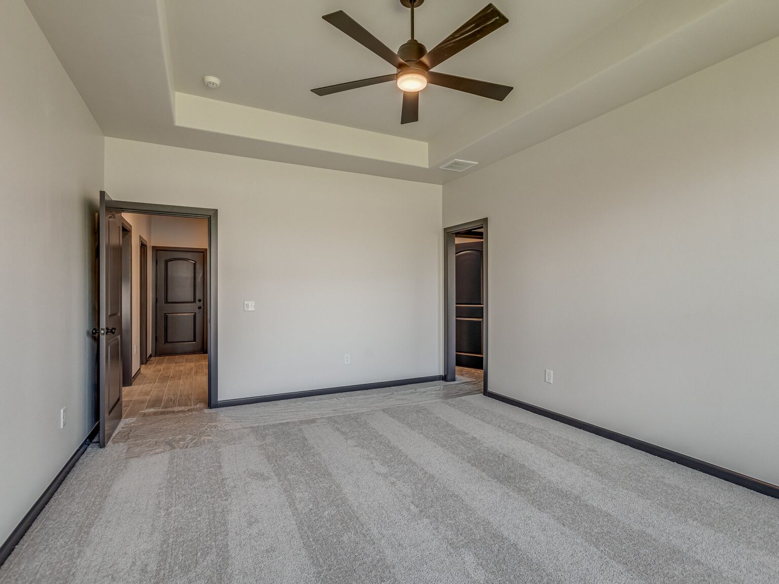 3901 Durango Lake Dr-24