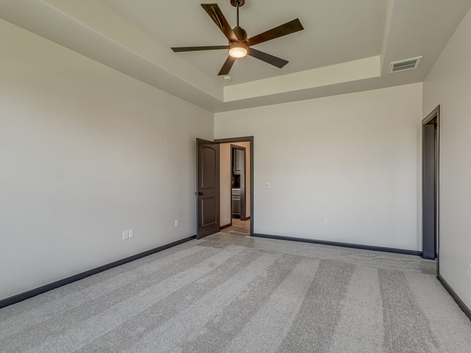3901 Durango Lake Dr-27
