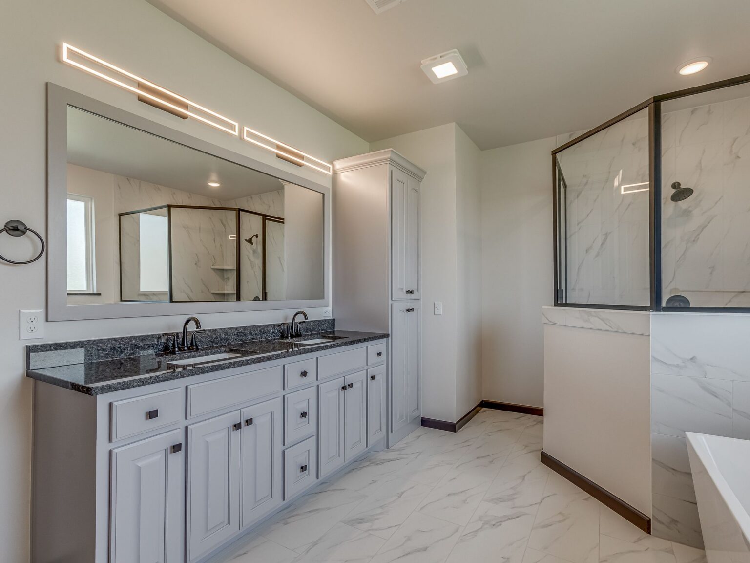 3901 Durango Lake Dr-30