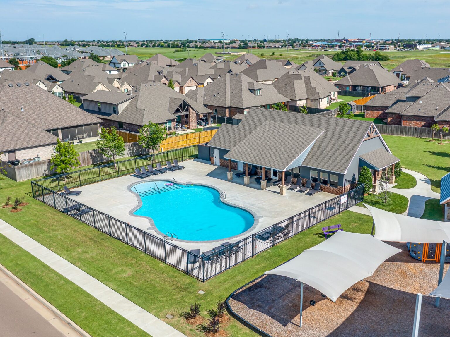 3901 Durango Lake Dr-74